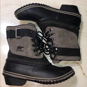 Waterproof sorel boots